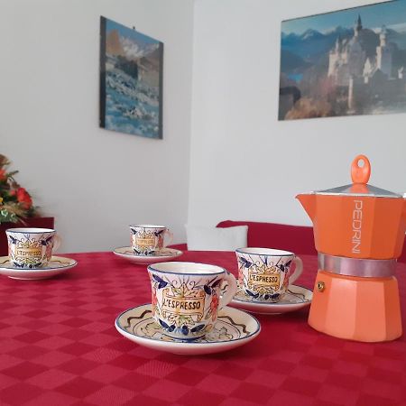 Apartamento Casa Le Rondini Mezzenile Exterior foto
