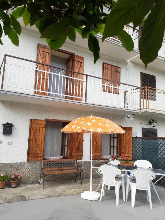 Apartamento Casa Le Rondini Mezzenile Exterior foto