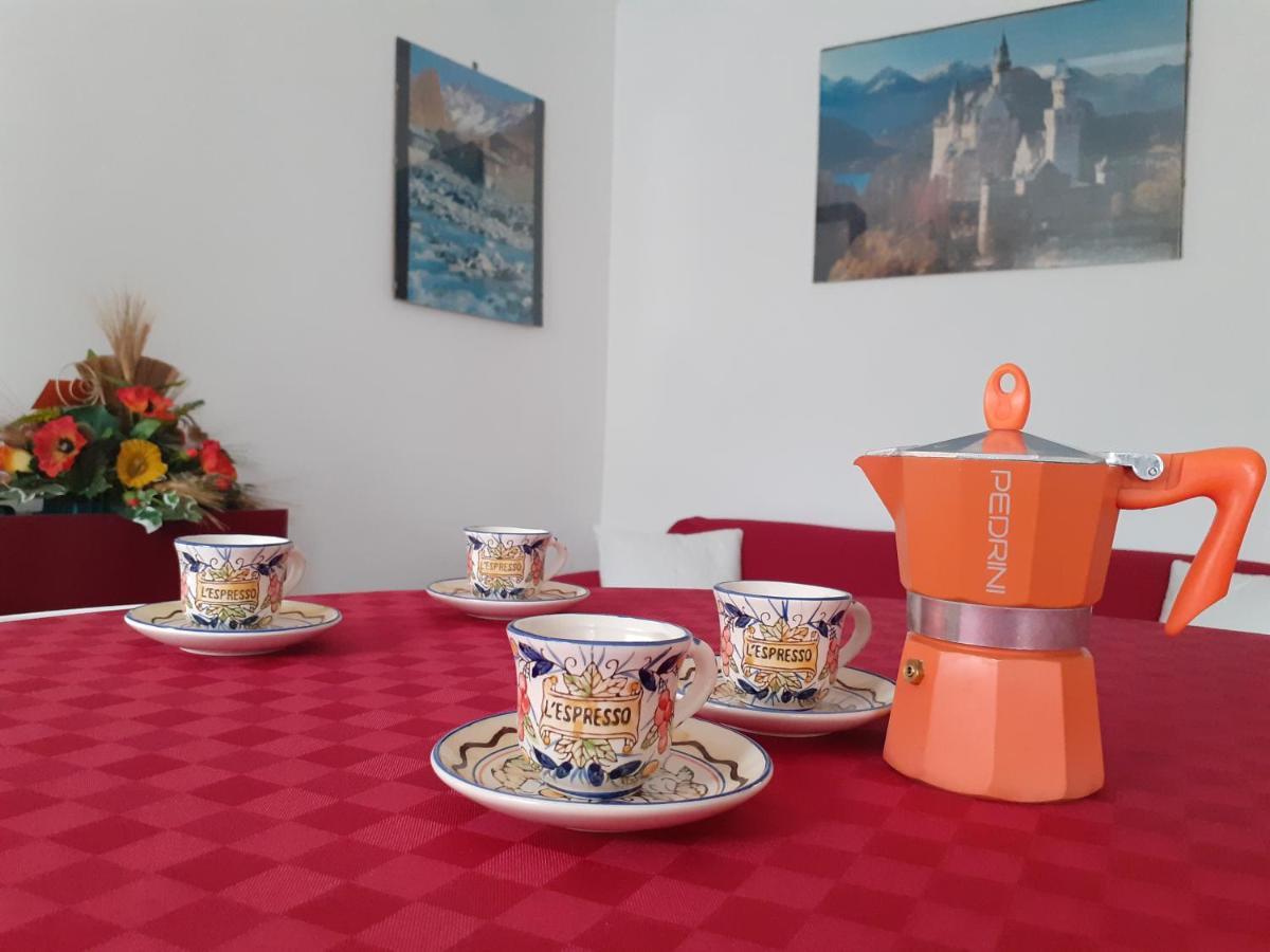 Apartamento Casa Le Rondini Mezzenile Exterior foto